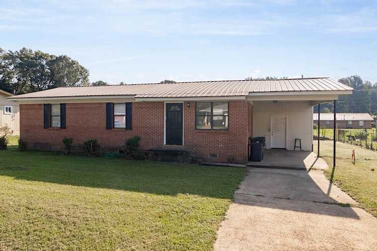 204 Martin Street Oxford, MS 38655