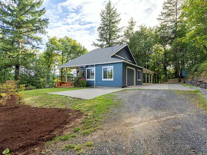61 Skye Prairie RD Washougal, WA 98671