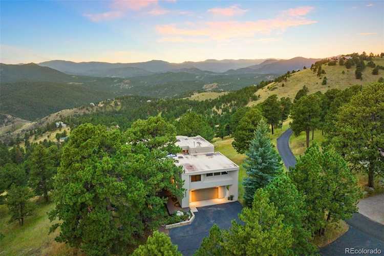 2043 Montane Dr E Golden, CO 80401