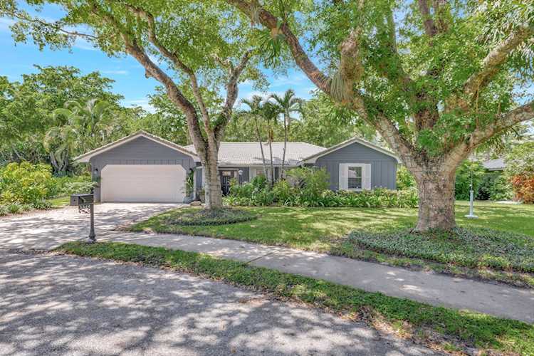 3349 NW 23rd Terrace Boca Raton, FL 33431
