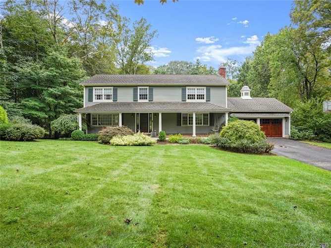 105 Horse Tavern Rd Trumbull, CT 06611