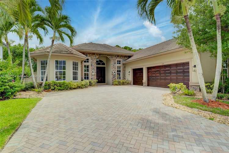 10440 Trianon Place Wellington, FL 33449