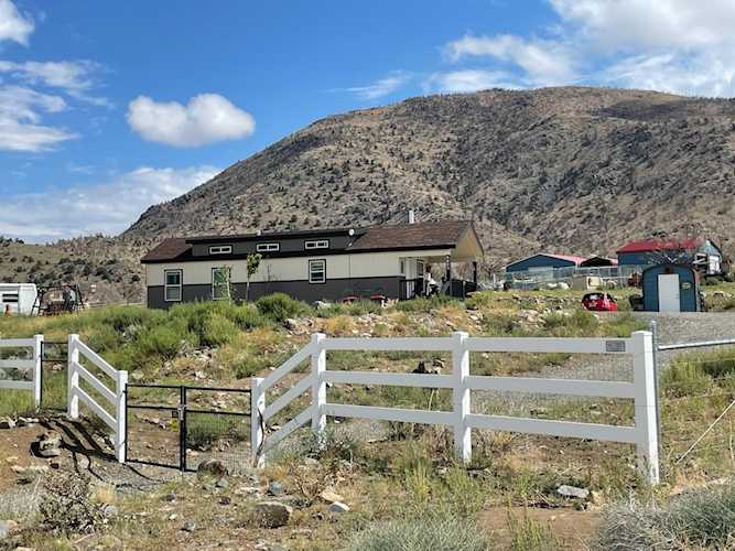 2730 Eastside Coleville, CA 96107