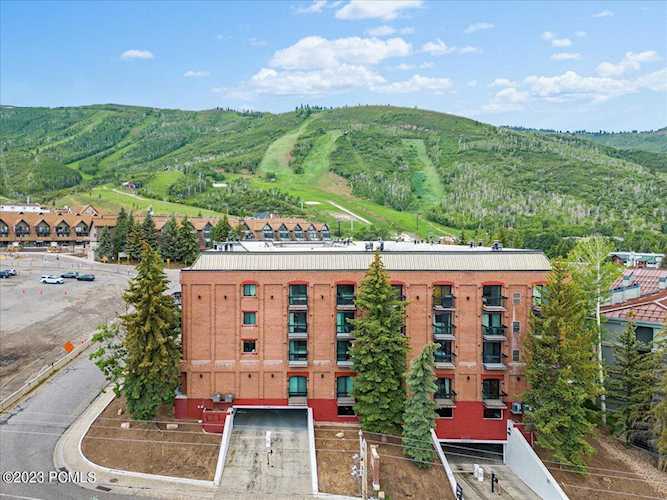 50 Shadow Ridge Rd Park City, UT 84060