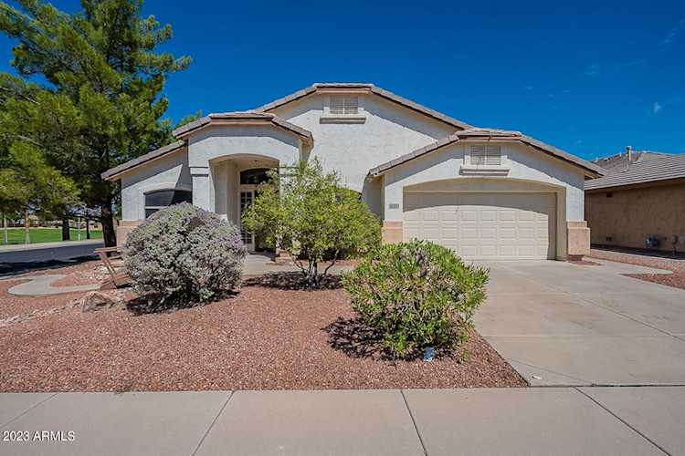6332 W Oraibi Drive Glendale, AZ 85308