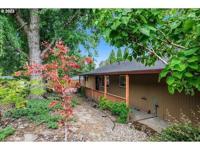 2460 Tulane ST West Linn, OR 97068