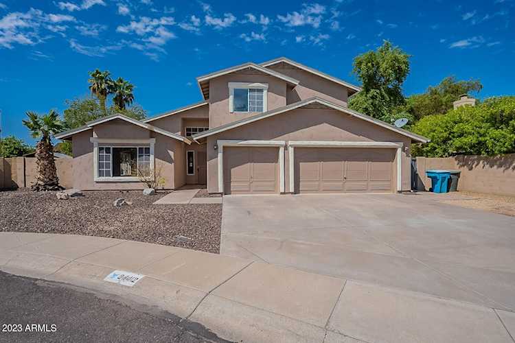 24412 N 40th Avenue Glendale, AZ 85310