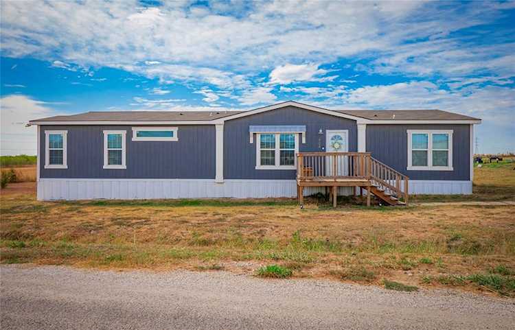 404 Mallard LOOP San Marcos, TX 78666