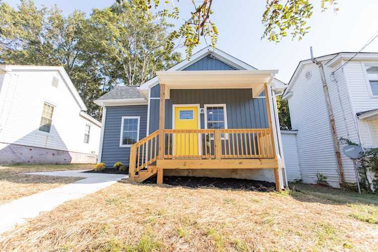 860 Brook St Lynchburg, VA 24501