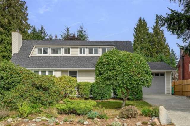 3324 Kite Way Nanaimo, BC V9T 3Z2