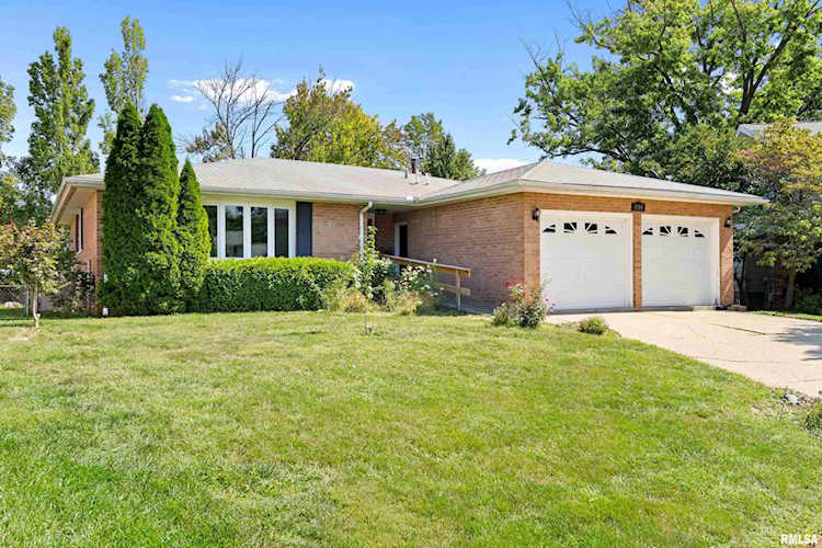 4804 N Glen Ct Peoria, IL 61614