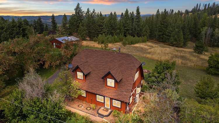 22307 N Madison Rd Mead, WA 99021