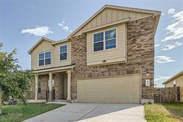 424 Druse LN Jarrell, TX 76537