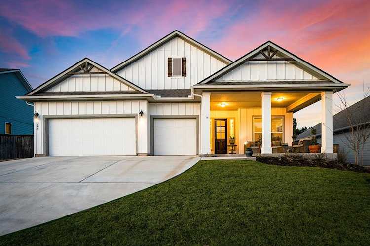 341 Hazy Hills LOOP Dripping Springs, TX 78620