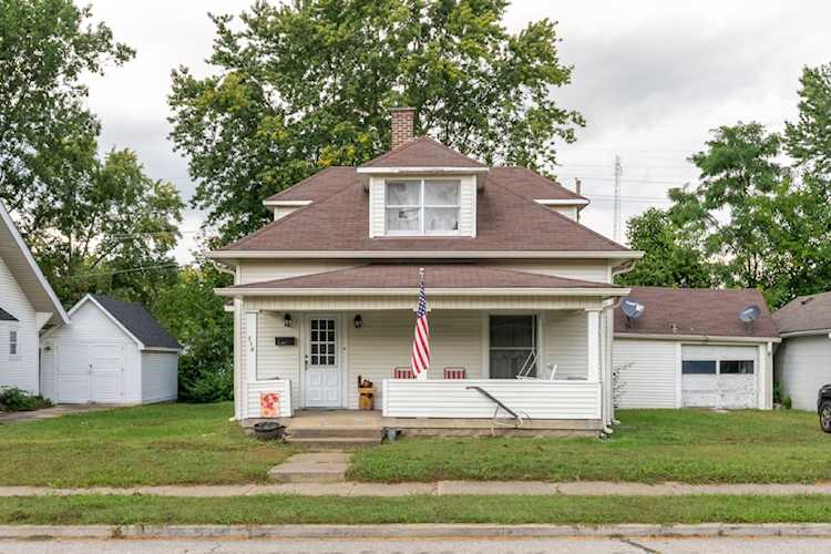 116 W Harrison St Mooresville, IN 46158