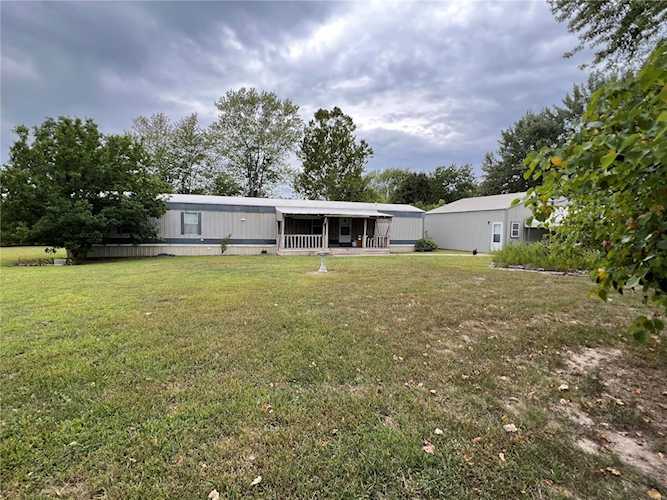 26155 Sampler Waynesville, MO 65583