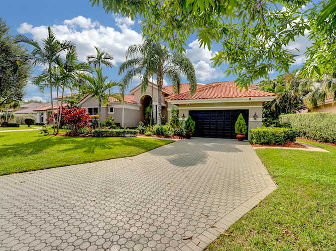 6155 NW 32nd Avenue Boca Raton, FL 33496