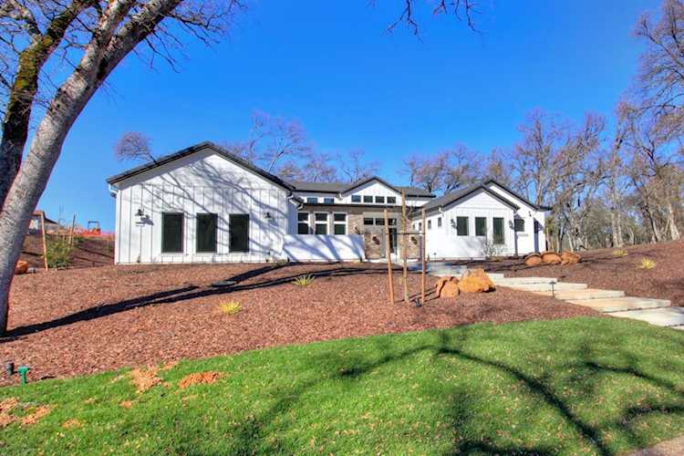 12977 Austin Forest Circle Auburn, CA 95602