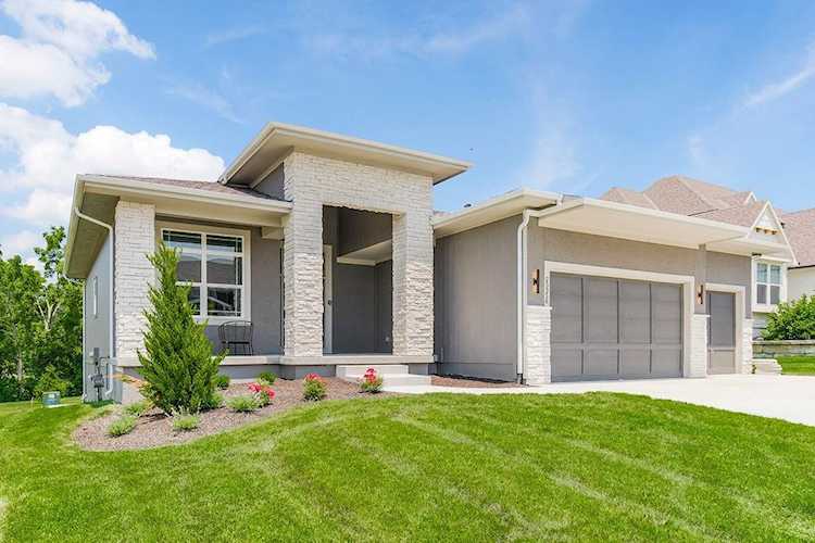 25356 W 91st Terrace Lenexa, KS 66227
