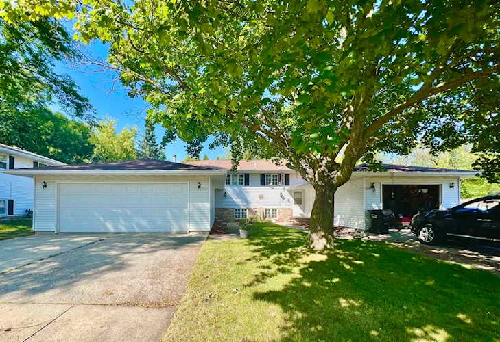 1556 Moon Beam Trl Appleton, City of Appleton, WI 54915
