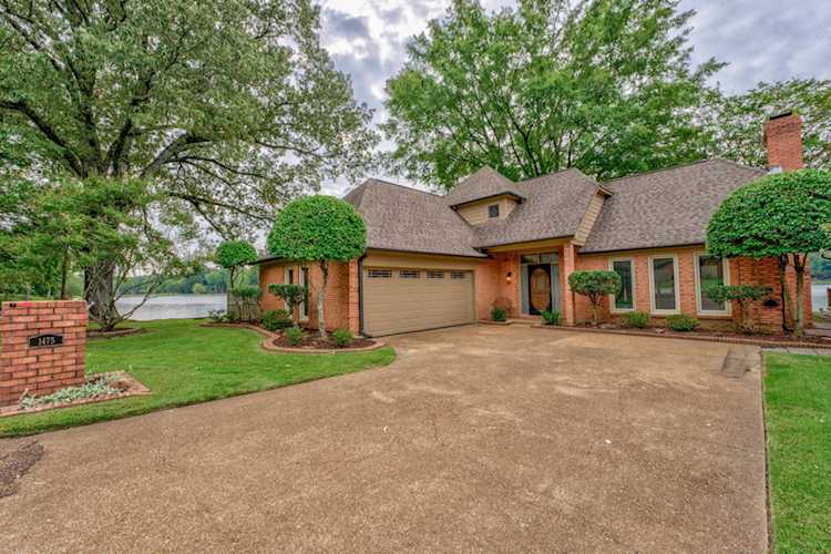1475 Fox Chase Cv Southaven, MS 38671