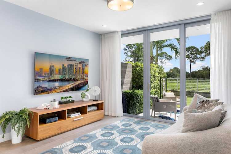 4070 NW 17th Avenue Boca Raton, FL 33431