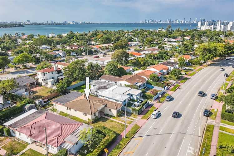 1510 Normandy Drive Miami Beach, FL 33141
