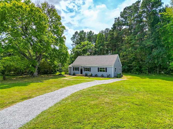 6259 Old Mooretown Rd Williamsburg, VA 23188