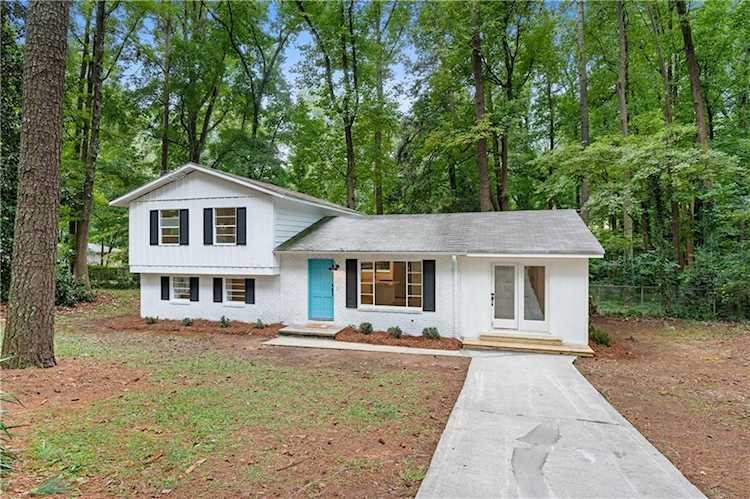3870 Live Oak Drive Doraville, GA 30340