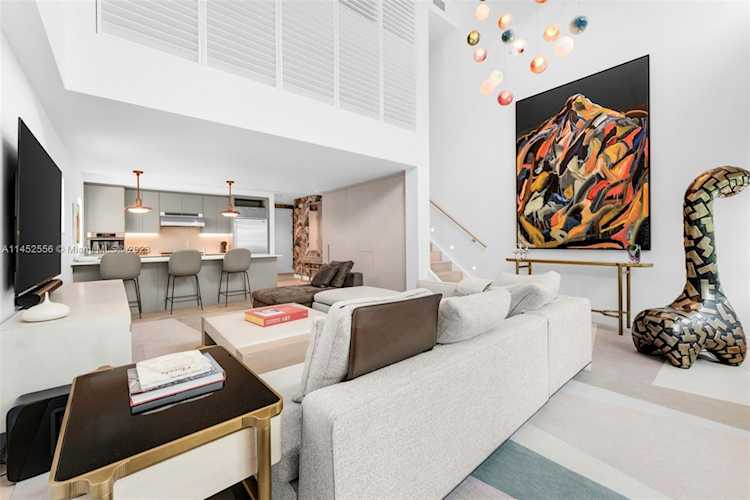 125 Ocean Dr #F0205 Miami Beach, FL 33139