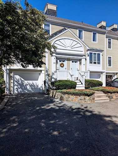 37 Constitution Ln #48 in Danvers, MA - Century 21 New England Photo 1