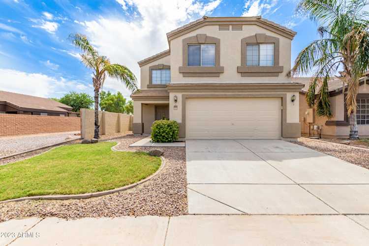 2213 W Silver Creek Lane San Tan Valley, AZ 85144