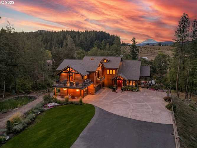 815 Hwy 141 White Salmon, WA 98672