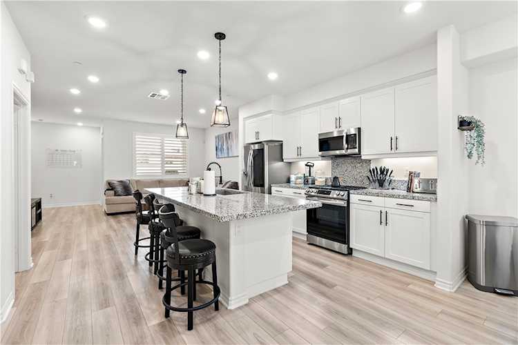 13225 San Antonio Dr Norwalk, CA 90650