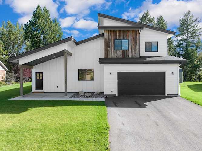 1020 Riparian Dr Columbia Falls, MT 59912
