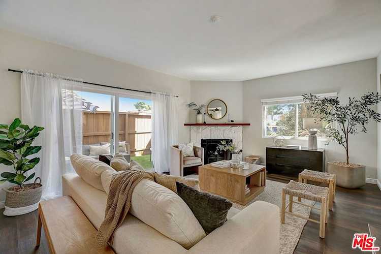2701 Voorhees Ave #8 Redondo Beach, CA 90278