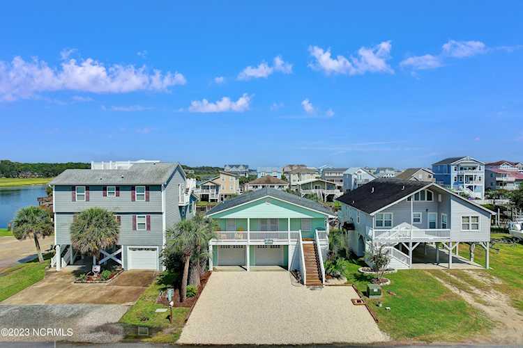 90 Monroe St Ocean Isle Beach, NC 28469