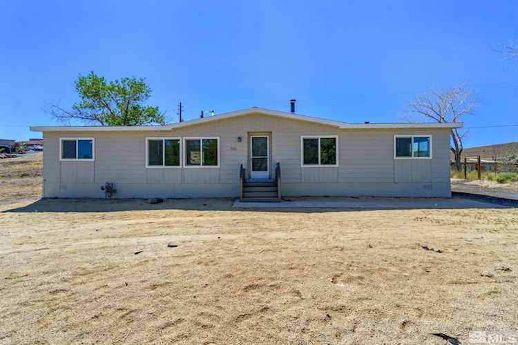 765 Sage St Fernley, NV 89408