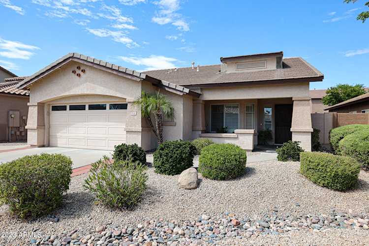 8142 W Harmony Lane Peoria, AZ 85382