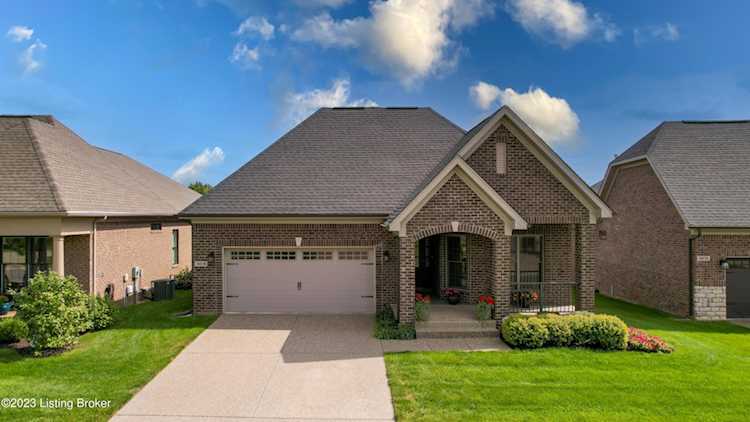 16038 Carefree Pl Louisville, KY 40245
