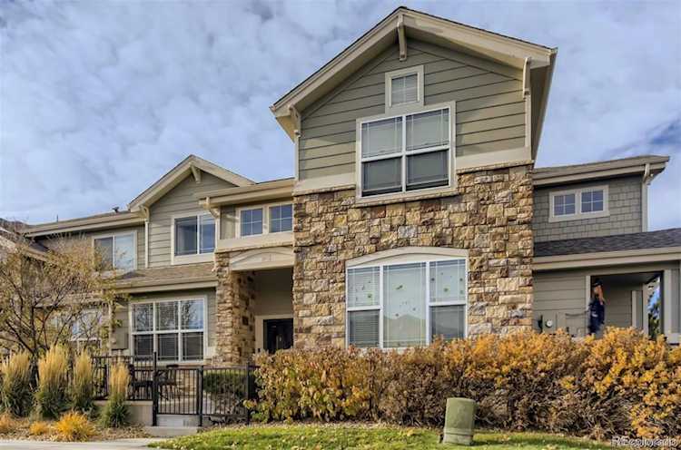 1897 S Buchanan Circle Aurora, CO 80018