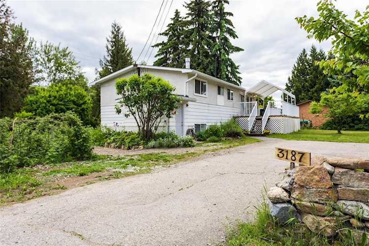 3187 Mayrus Road Lake Country, BC V4V1V8