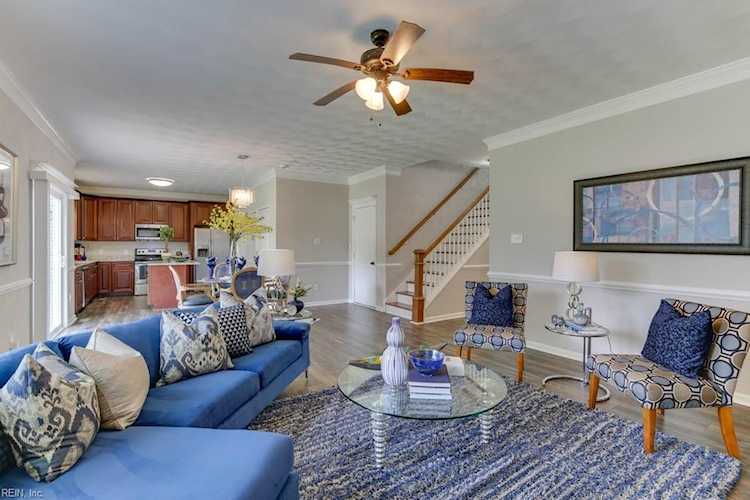 330 Hollywood Ave Hampton, VA 23661