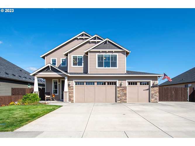 11205 NE 151st AVE Vancouver, WA 98682