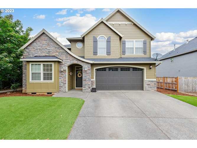19053 Dallas ST Oregon City, OR 97045