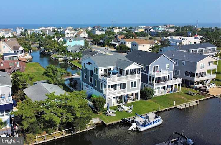 105 Bayshore Dr South Bethany, DE 19930
