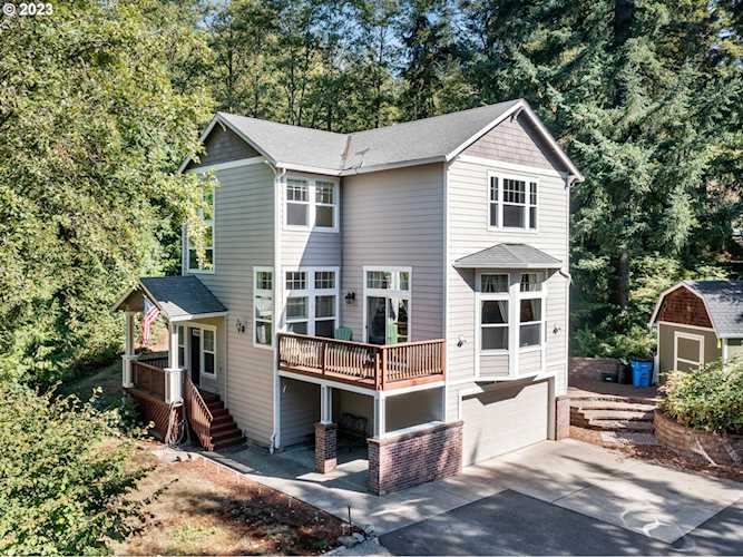 15318 NE Winsor DR Brush Prairie, WA 98606