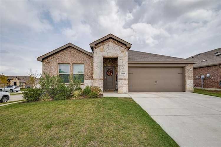4024 Huntington Drive Denton, TX 76209