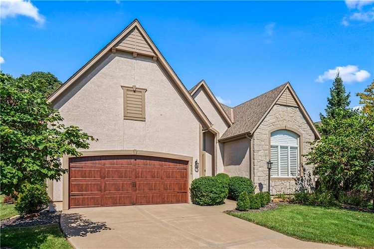 14356 Norwood St Leawood, KS 66224