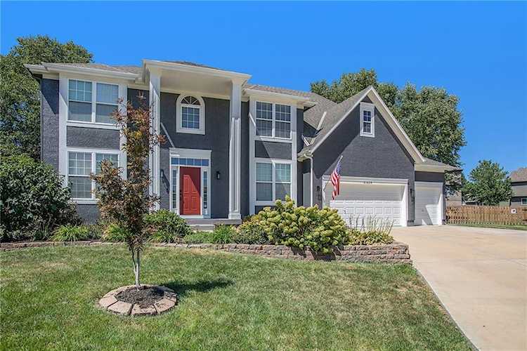 23628 W 52nd Terrace Shawnee, KS 66226